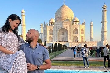 Taj Mahal Tour from Delhi by Car | Same Day Return