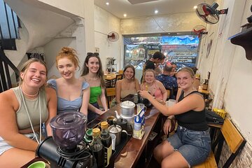 Hanoi Coffee Class learning 5 famous coffee in Hanoi