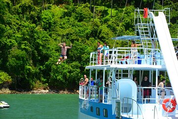 Catamaran Adventure From Manuel Antonio