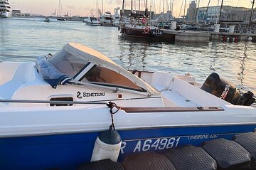 Yacht Charter in Barcelona, 2005 Beneteau - Ombrine 630
