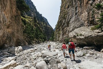 Explore Samaria Easy way Gorge from Sfakia with Private Transfer
