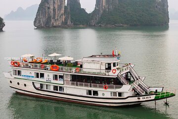 Halong Fantasea Cruise - 2 Days 1 Night