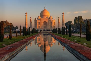 Taj Mahal, Agra Fort and Baby Taj Day Tour from Delhi by Car