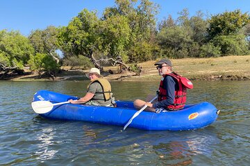 Canoe Safaris in Zambezi National Park