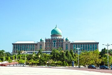 6 Hours Private Putrajaya Day Tours