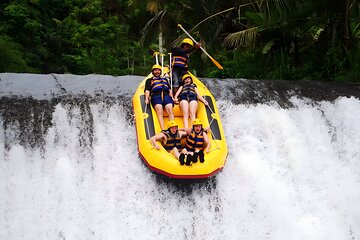 Telaga Waja Rafting Adventure: 3 Hours Rafting and All Inclusive