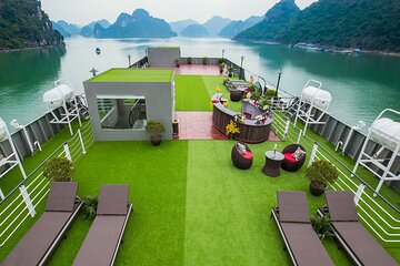 2-Day Cruise Tour in Explore Halong Bay and Lan Ha Bay from Hanoi