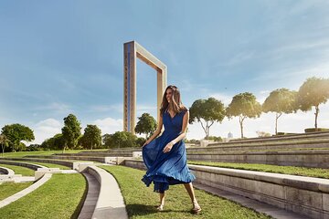 5 Hours Dubai Frame and Global Village Tour with Private Transfer