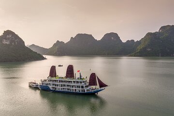 2 days Castella Cruise Exploring Halong and Lan Ha Bay in Hanoi