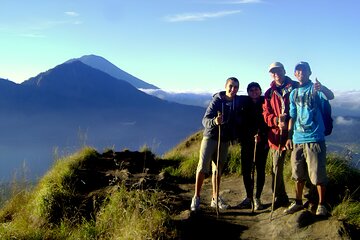 Bali Sunrise Trekking and Telaga Waja Rafting Adventure