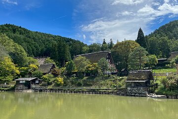 Shirakawa-go and Hida-Takayama Private Day Trip from Nagoya