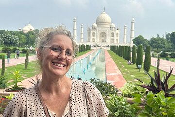 Private Taj Mahal & Agra Optional Sunrise Day Tour by Ac Car 