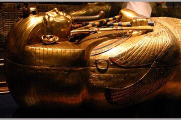 Private Day Tour Giza Pyramids and Egyptian museum (OR) GEM 