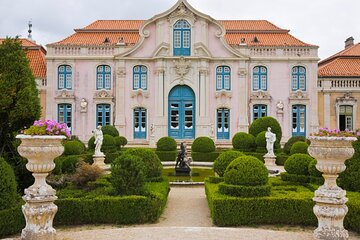 Private 8 hours Tour in Sintra, Cascais, and Queluz Palace 