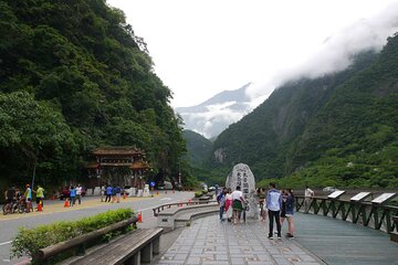 Hualien & Taroko Gorge Shared Tour from Hualien