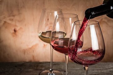 Full day Private Tour Ancient Corinth – Nemea – Wine Tasting