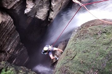 Canyoning 70m. | Exploration, Mayai Jee Caverns | Puyo, Pastaza