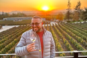 Sunset at Alyan Family Wines Winery with Dinner