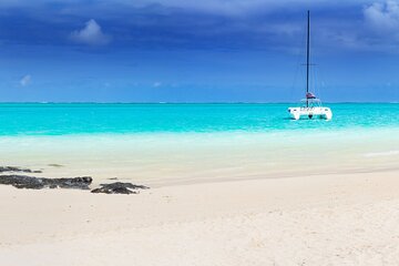 Full Day Shared Tour Catamaran to Ile Aux Cerfs