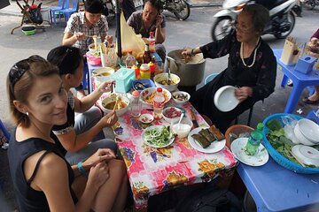 Hanoi Street Food Walking Tour