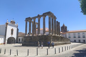 Private Tour to Évora with Wine tasting
