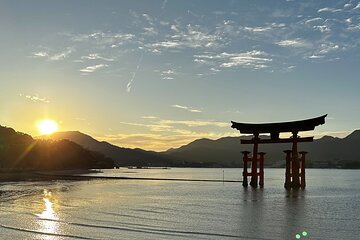 Full-Day Private Guided Tour in Hiroshima 