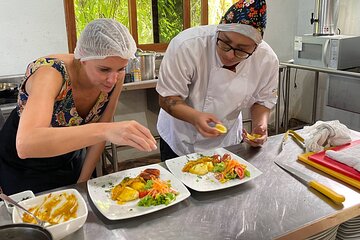 Private Cooking Class with Chef in Giant Tortoise Reserve