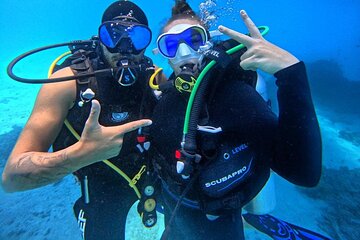 Moving Underwater 2 professional diving with lunch 