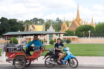 Private Angkor Wat Tour by Tuk-Tuk with English Speaking Driver