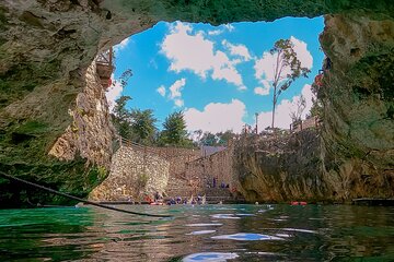 Tulum Turtles and Cenote