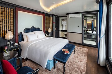 La Casta Cruises 3-day Explore Halong and Lan Ha Bay from Hanoi