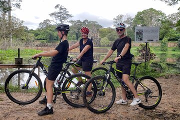 Private Angkor Wat Bike Tour