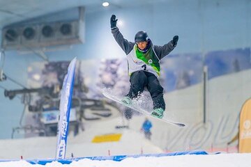 Dubai: Indoor Skiing & Snowboarding – Ski Dubai Tickets