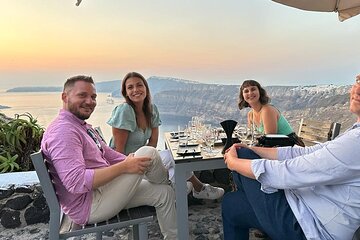 Santorini Wine Tasting: Private Tour with a Certified Wine Guide