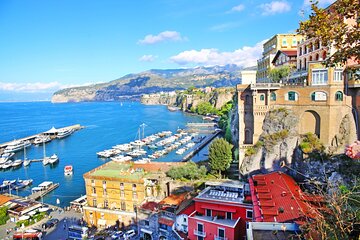 8 Hour Private Trip from Naples to Sorrento, Positano, and Amalfi