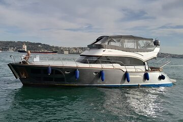 Private Cruise with 19m Yacht in Bosphorus Istanbul