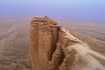 Edge of the World and Huraymila National Park Tour