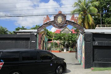 Bob Marley Museum, Devon House and Downtown Kingston Day Tour