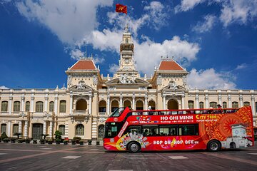 2-days Tour: Cu Chi Tunnels and 24H Hop-on, Hop-off Bus