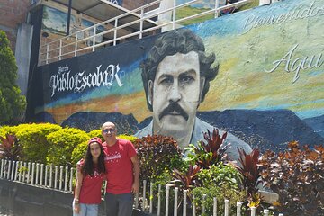 Half-day Private Historical Tour in Pablo Escobar 