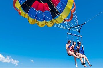 Private Parasailing Experience in Hurghada with Hotel Pick-up