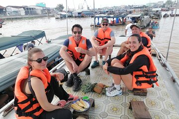 1-Day Cai Rang Floating Market-Biking & Cu Chi Tunnel Trip