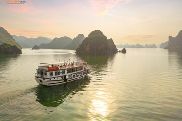 Cozy Bay Cruises - Best Boutique Cruise in Halong Bay 2D/1N Tour