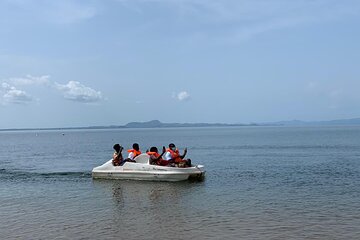 Private 8 Hour Day Trip to Shai Hills with Volta Lake Cruise