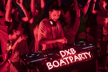 Tickets for the DXB Boat Party at Sunset in Dubai