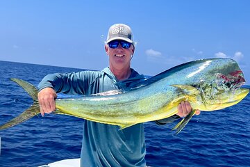 5 Hours Private Fishing Charter in Kailua-Kona