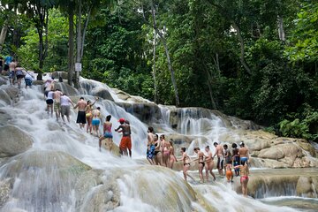 Blue Hole and Dunn's River Falls Private Combo Tour Ocho rios