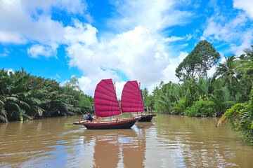 Mekong Zig Zag Full day: Scooter, Sailboat, Food (HCM-BenTre)