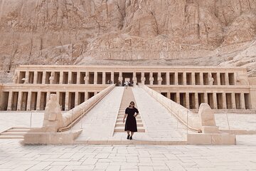 Day tour to visit the Valley of the Kings and Queens from luxor