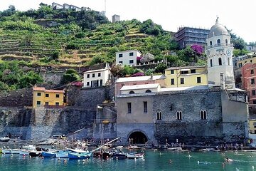 Cinque Terre in half a day by boat and train